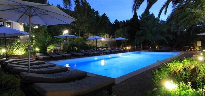 Eden Park Hotel Serriera  Ngoại thất bức ảnh